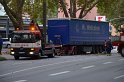 LKW verliert Auflieger Koeln Boltensternstr Pasteurstr P2005